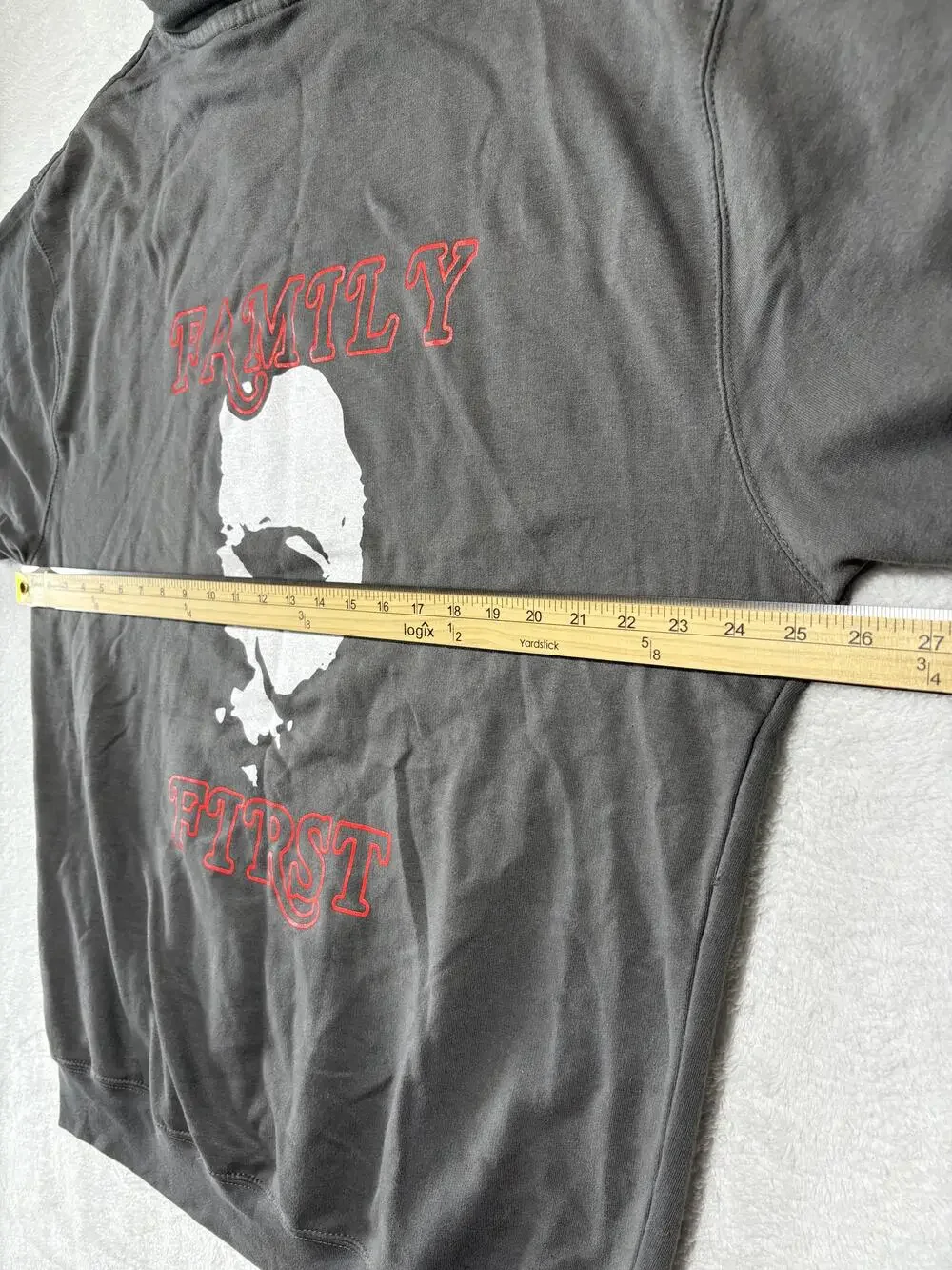 Salem Massachusetts Hoodie Sweatshirt Mens XL Gray Graphic Family First Horror